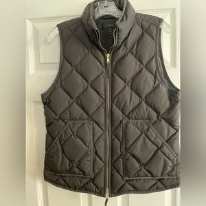 J.Crew Quilted Puffer Excursion Vest Black, Medium, very good condition.